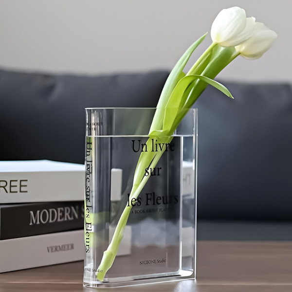 Schicke Vase in Buchform für Blumen | FLOWERFRAME